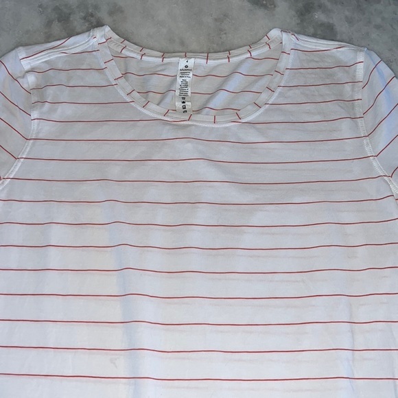 Lululemon Crew Neck Tee - Picture 1 of 6